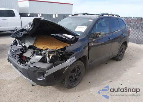 2023 Subaru Forester Wilderness из США, поврежденный, VIN JF2SKAMC2PH408445